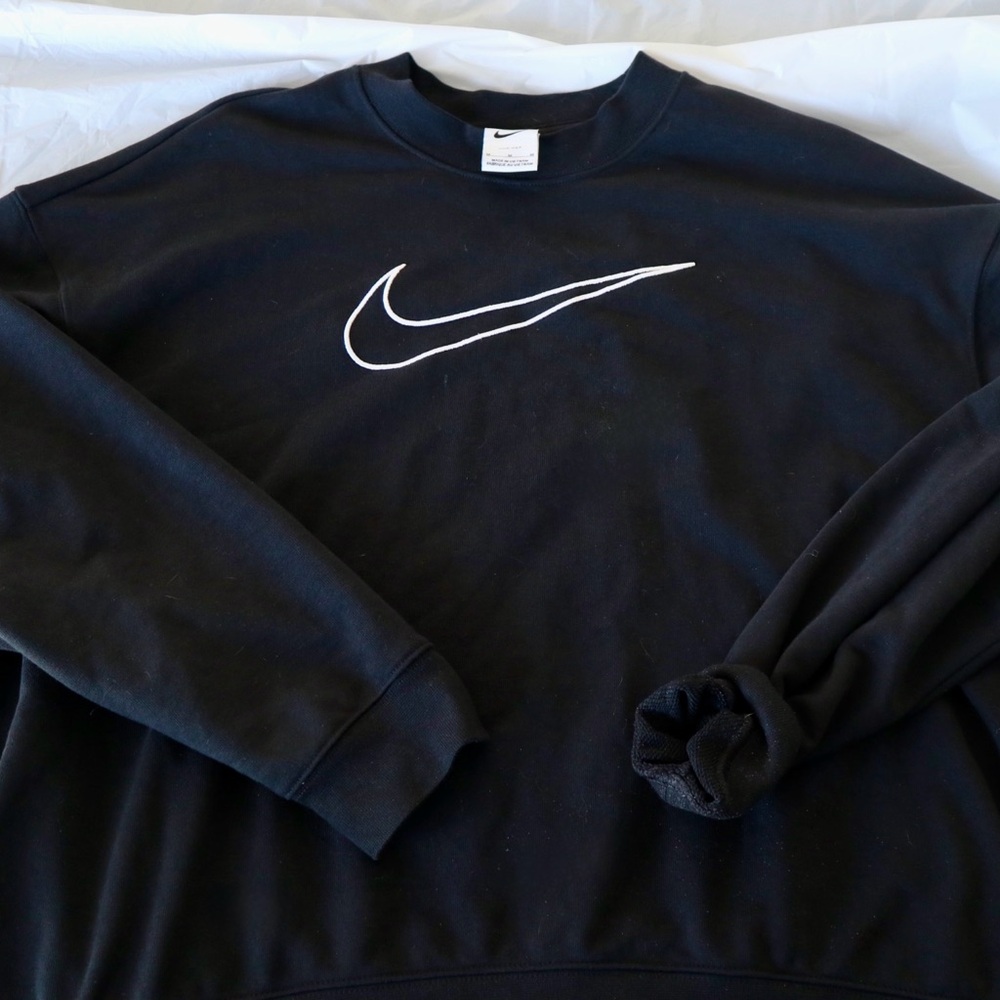 Nike Black Crewneck Sweater